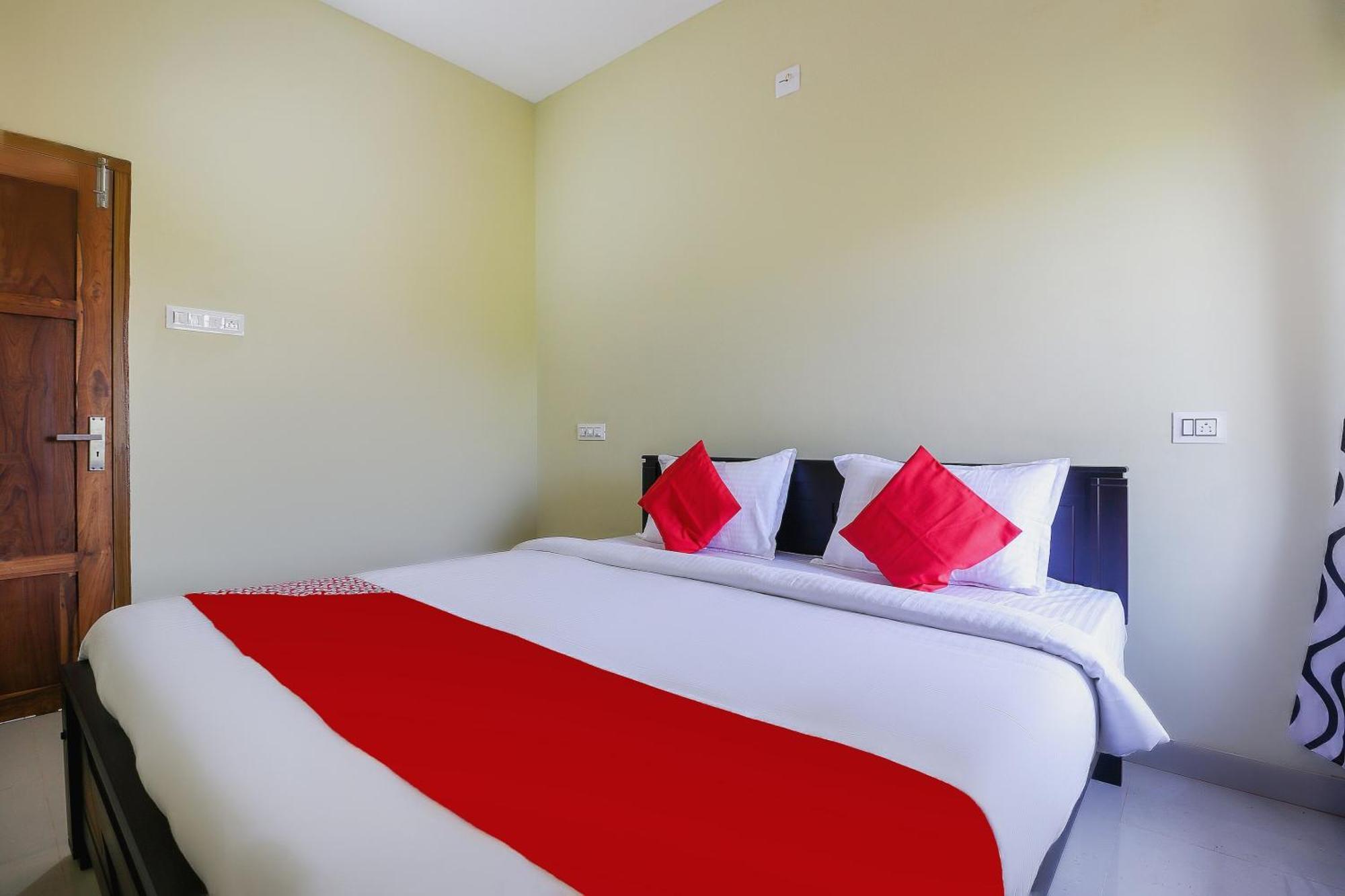 Liberty Apartments Каннур Экстерьер фото
