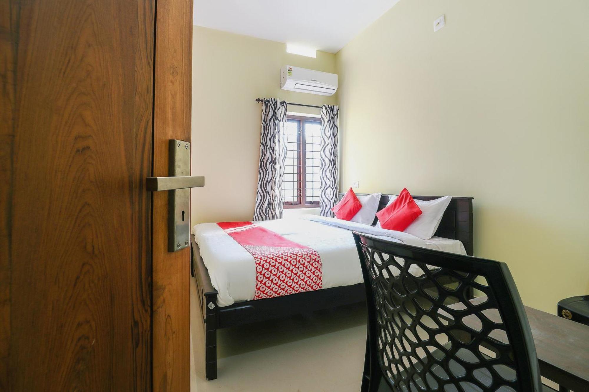 Liberty Apartments Каннур Экстерьер фото