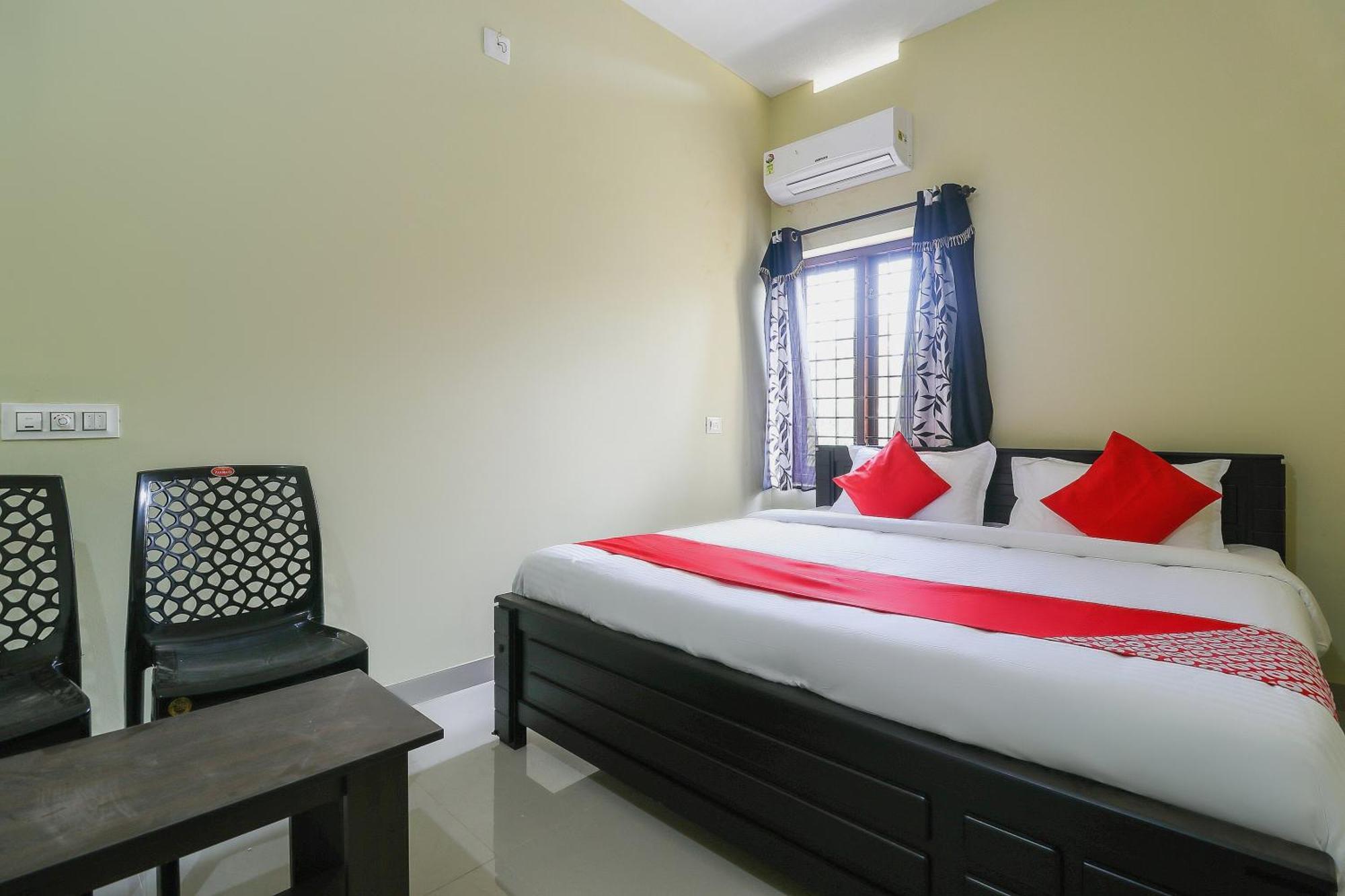 Liberty Apartments Каннур Экстерьер фото