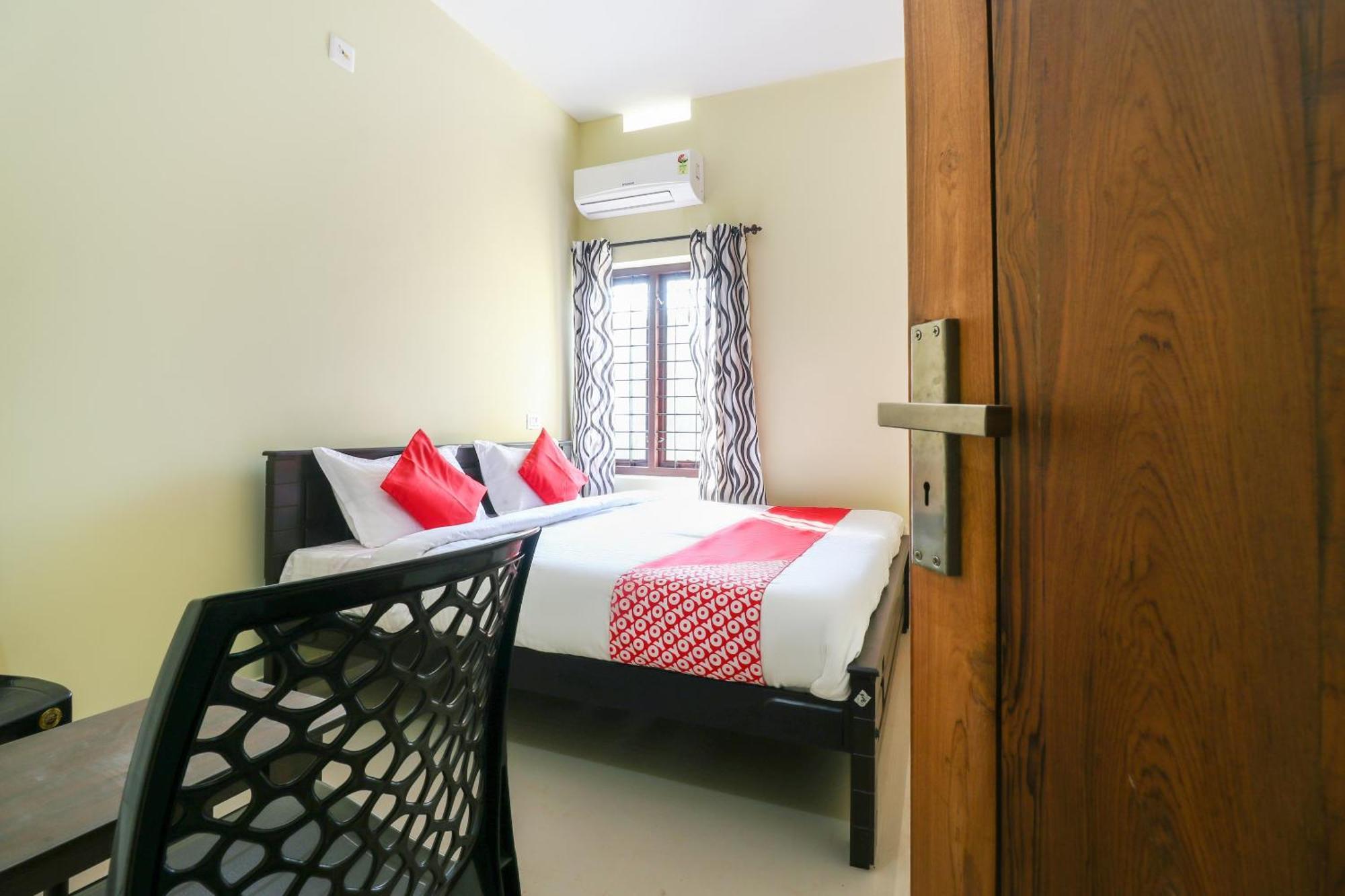 Liberty Apartments Каннур Экстерьер фото
